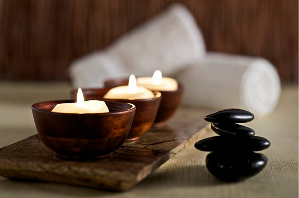 hot-stone-massage-at-home-da-nang